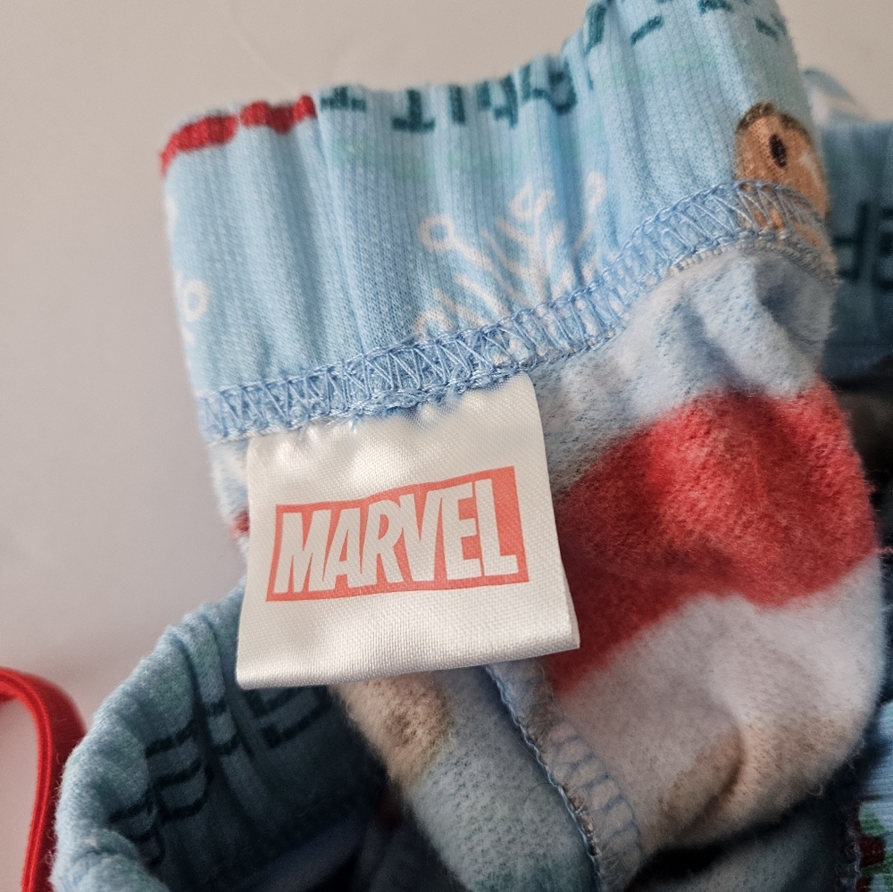 Womens Marvel Grout Blue Holiday Pajama Set Size Medium - Picture 8 of 9